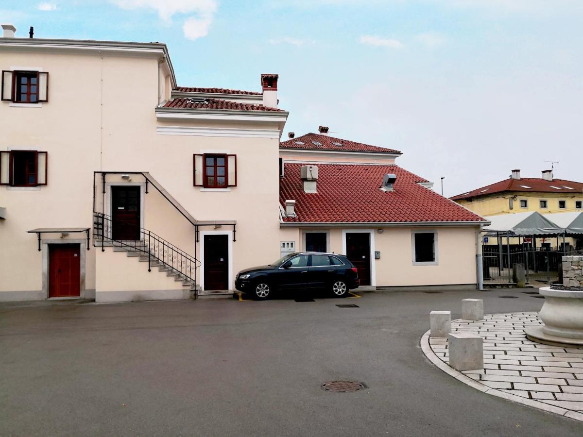 Hotel Gostilna Pri Dragici, Gostilna S Prenocisci, D.O.O. Sežana Exteriér fotografie