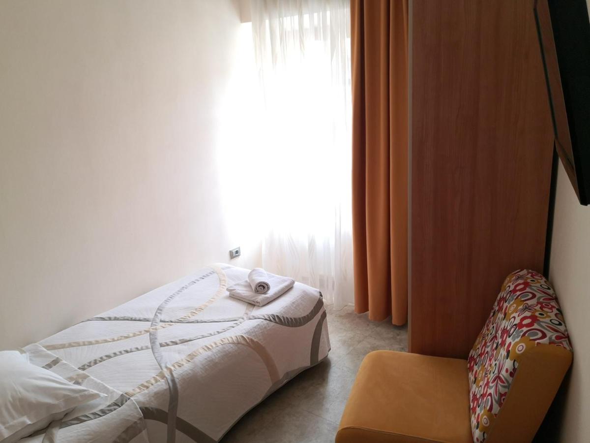 Hotel Gostilna Pri Dragici, Gostilna S Prenocisci, D.O.O. Sežana Exteriér fotografie